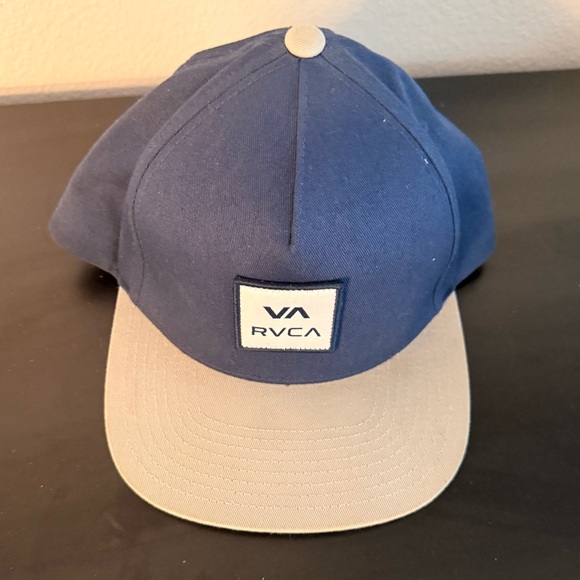 RVCA SnapBack - Picture 3 of 6